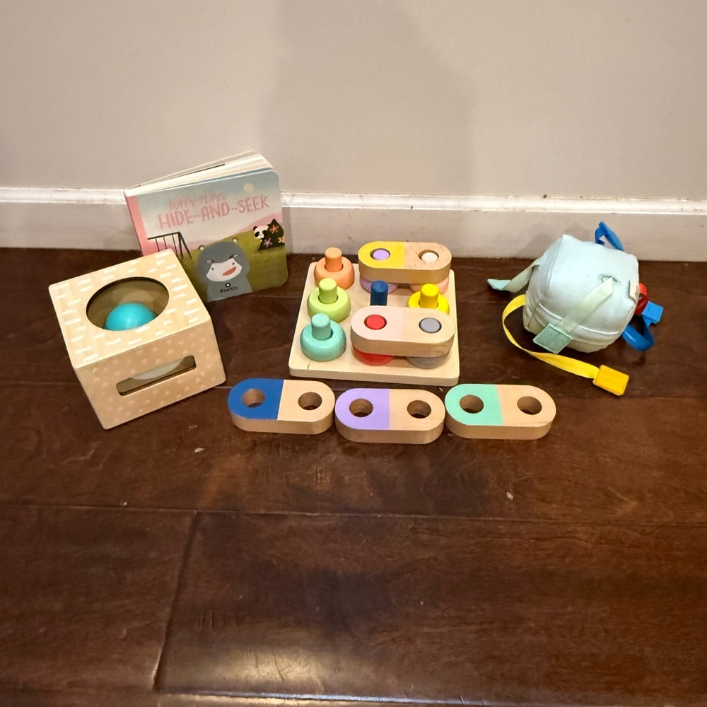 KiwiCo “Poppy’s Hide and Seek” Kids Learning Toy Set